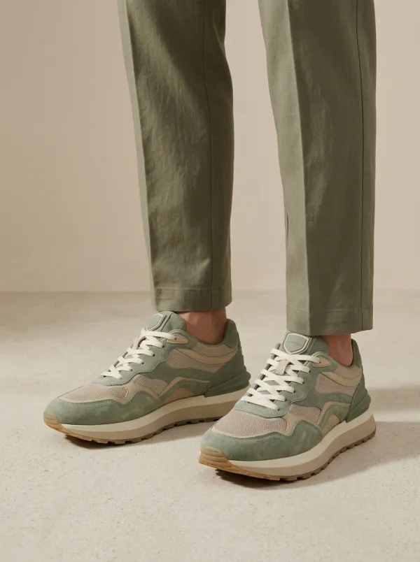 Unisex Suede Mesh Patchwork Casual Sneakers