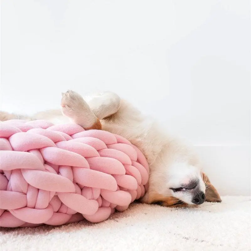 Luxurious Hand Pet Bed