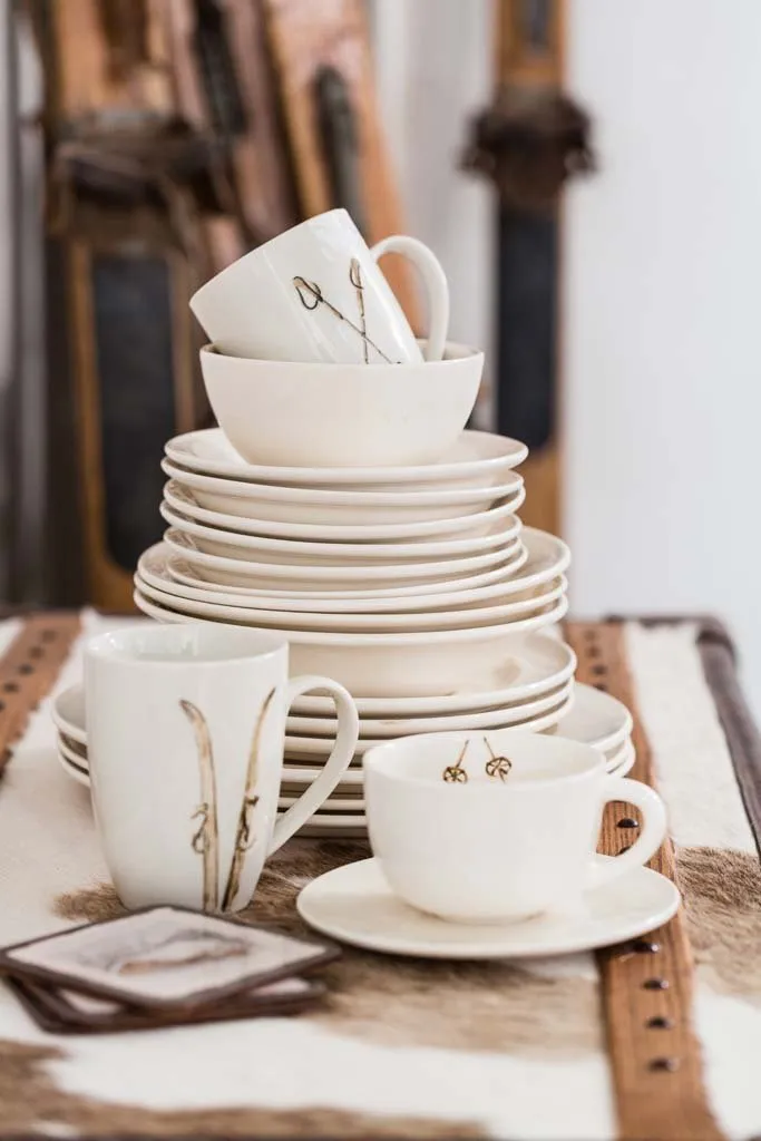 Hand Painted Porcelain Tableware