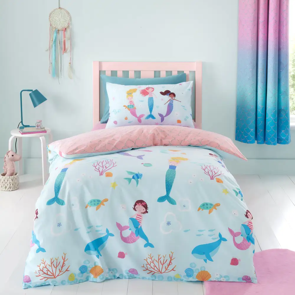 Refined Bedroom Reversible Printed Cotton Duvet Cover Set