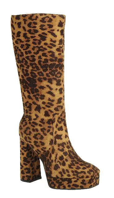 Essential Everyday Casual Boots