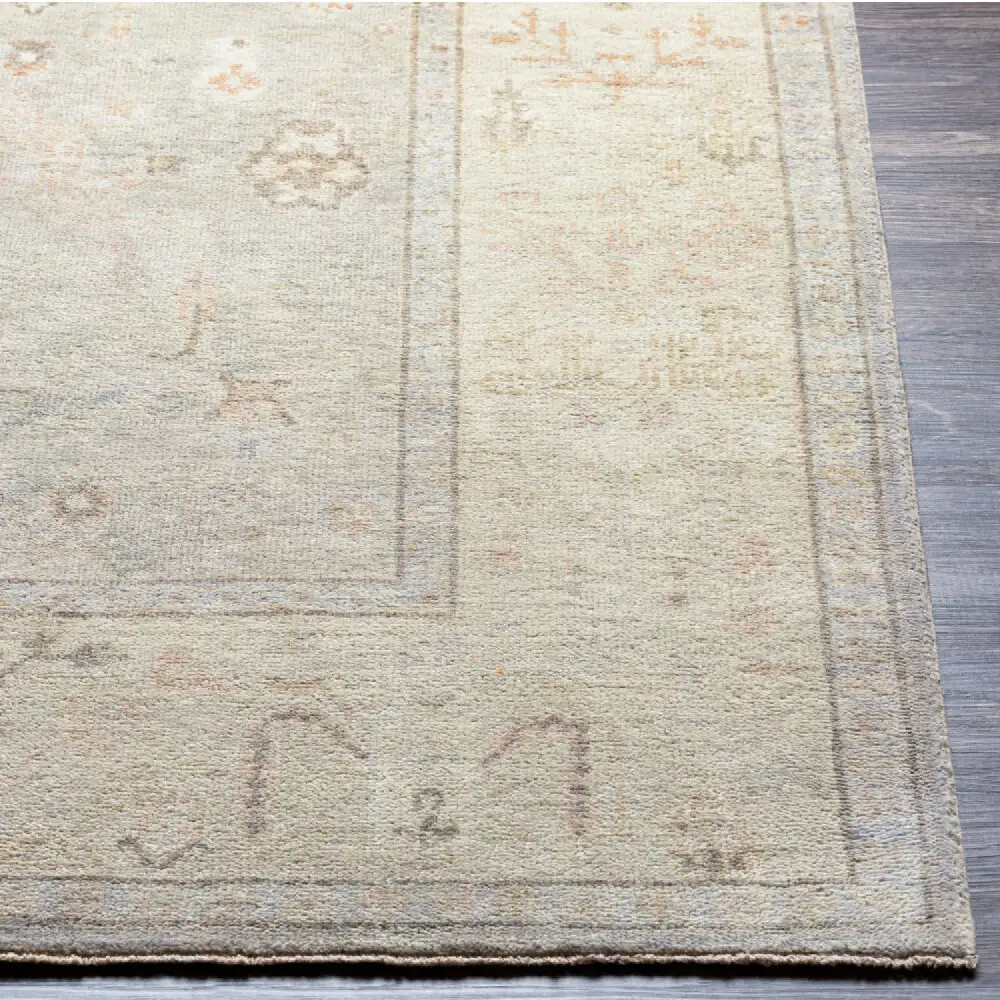 Antique Wash Wool Fringed Carpet