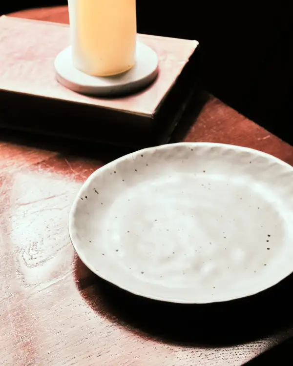 Oval Tableware Selection