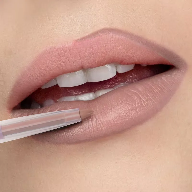 Long-Lasting Lip Pencil