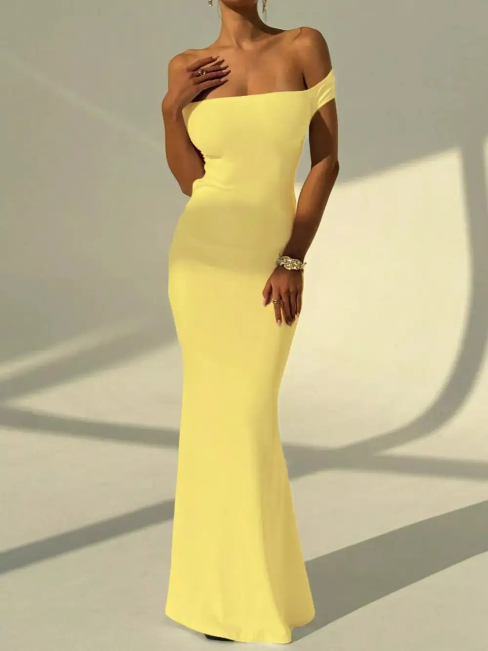 Backless Off Shoulder Bodycon Mermaid Maxi Dress