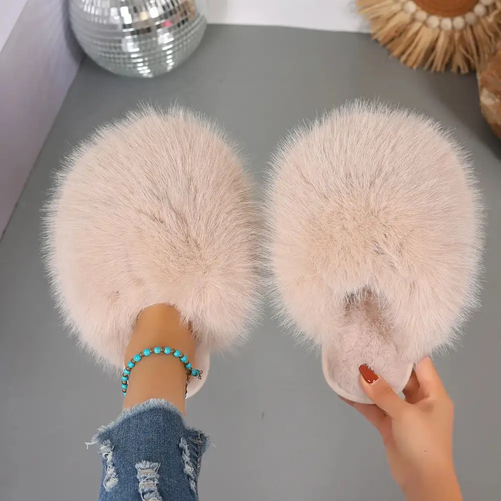Relaxed Platform Indoor Slippers