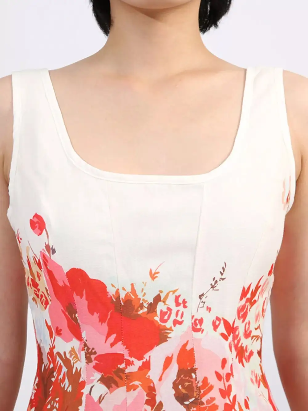 Lightweight Feel Floral Printed Sleeveless Mini Dress