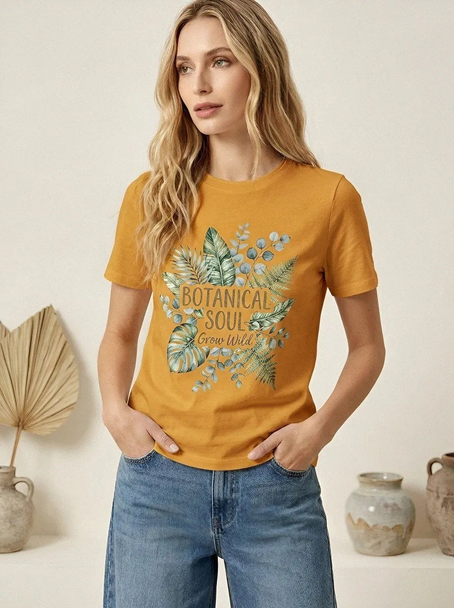 Women's Botanical Soul Nature Lover Tropical Leaf Printed T-shirt