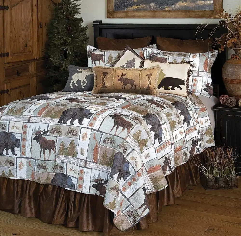 Quilted Animal Motif Bedding Set