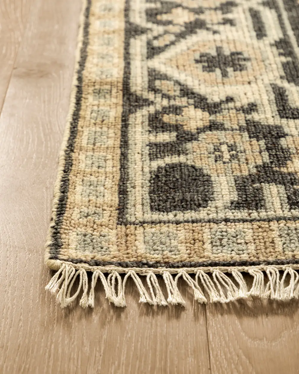 Soft-Underfoot Hand-Knotted Wool Area Rug