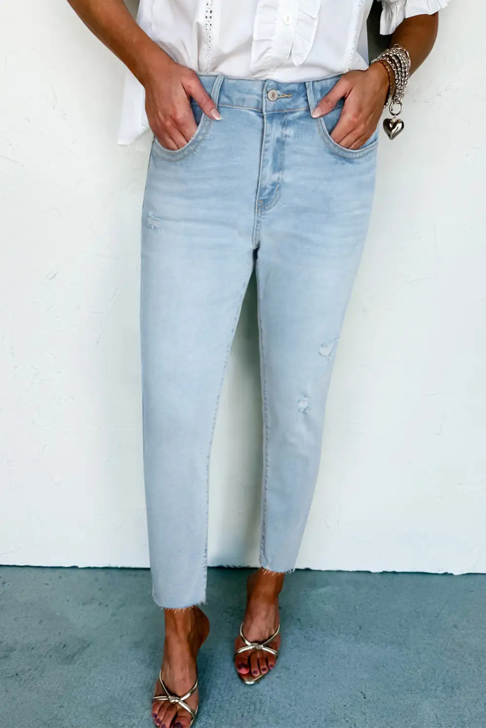 Easy Frayed Hem Denim Jeans
