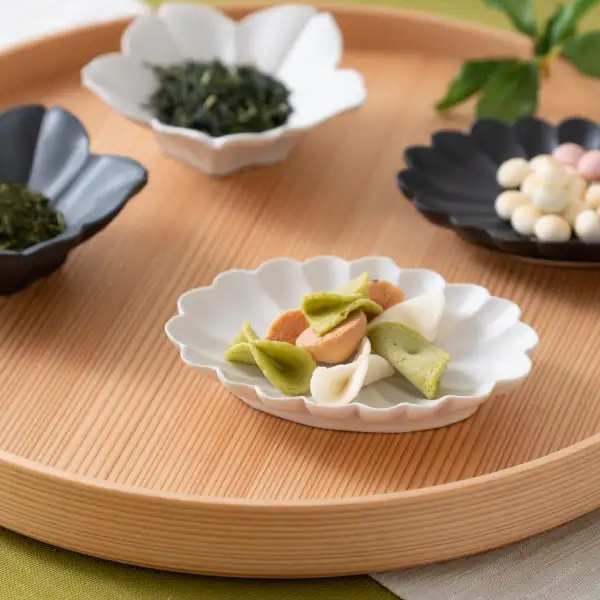 Chrysanthemum Chrysanthemum-Shaped Oval Sauce Plate