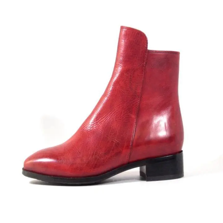 Leather Pointed Toe Chelsea Ankle Boots