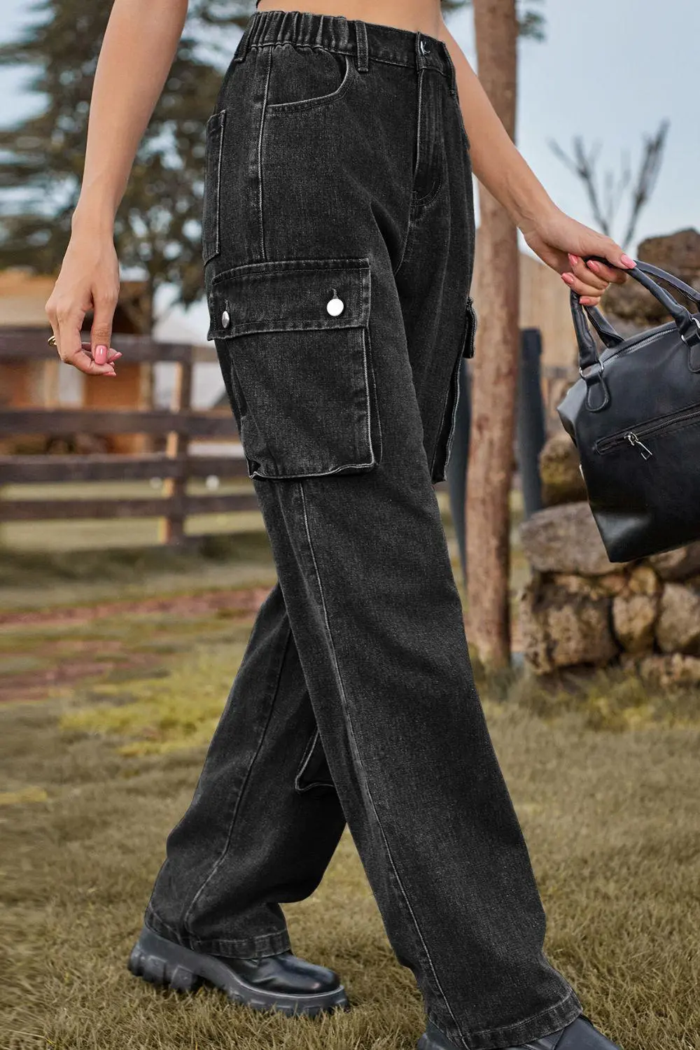 Easy Loose Fit Pocketed Denim Jeans
