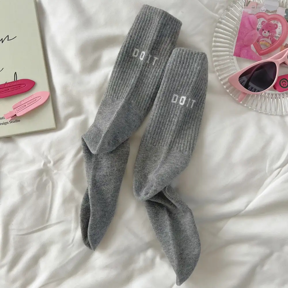 Ribbed Athletic Knee High Socks