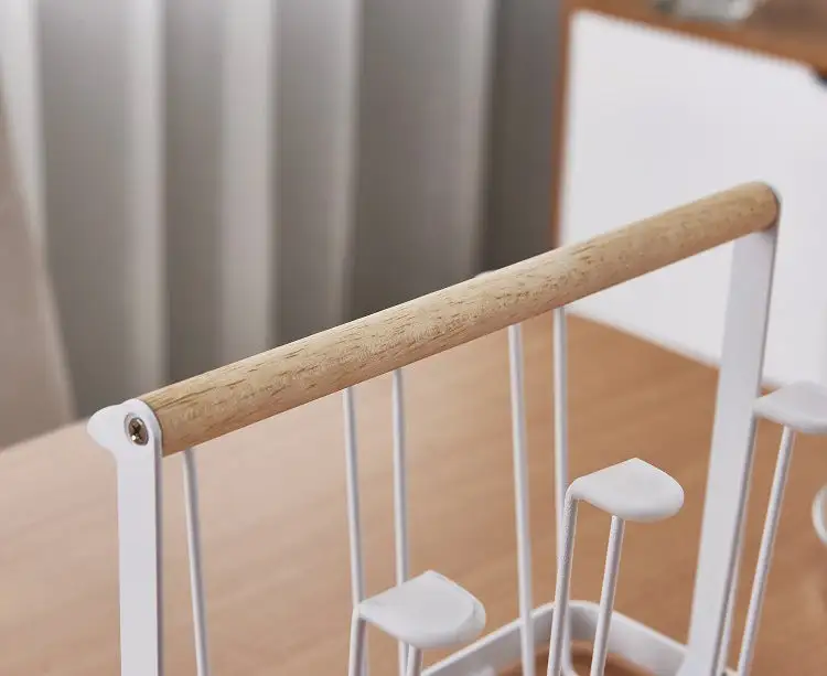 Wooden Handle Glass Holder White