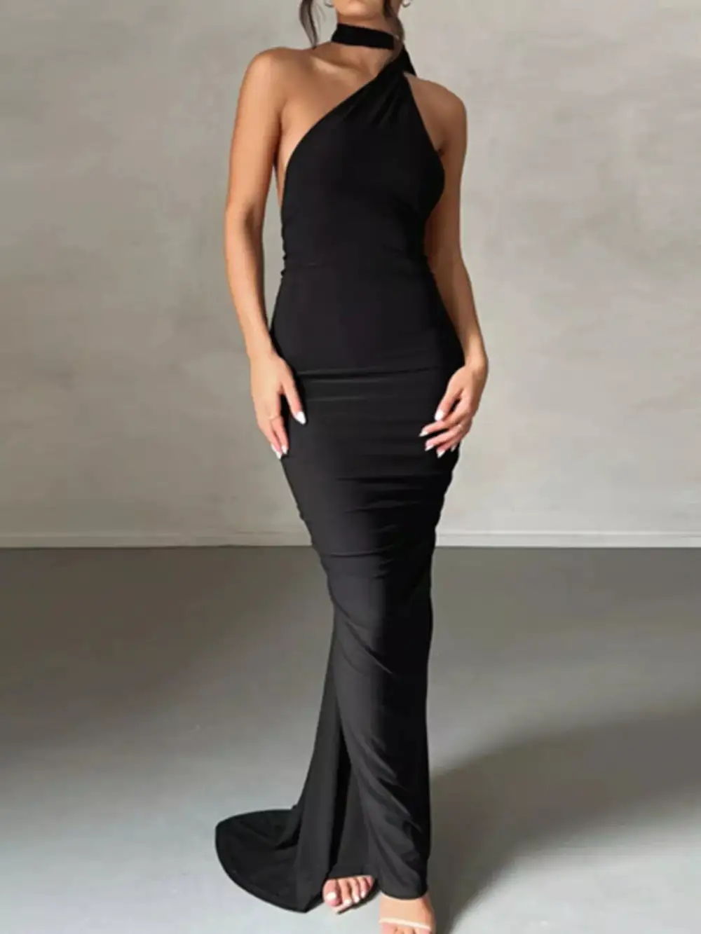 Backless One Shoulder Ruched Bodycon Maxi Dress