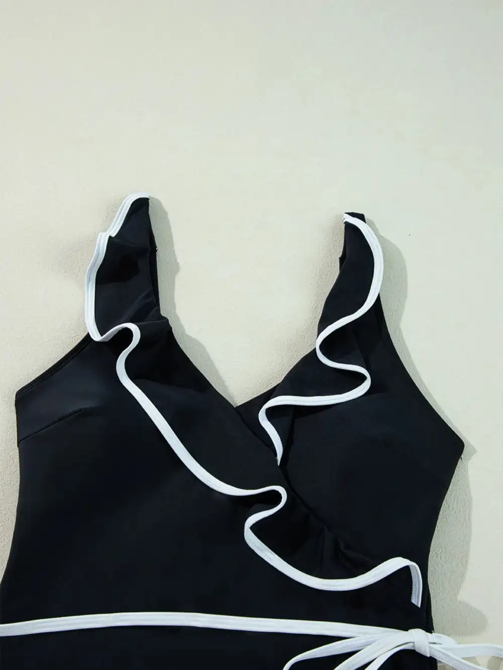 Ruffle Trim V Neck One Piece Swimsuit