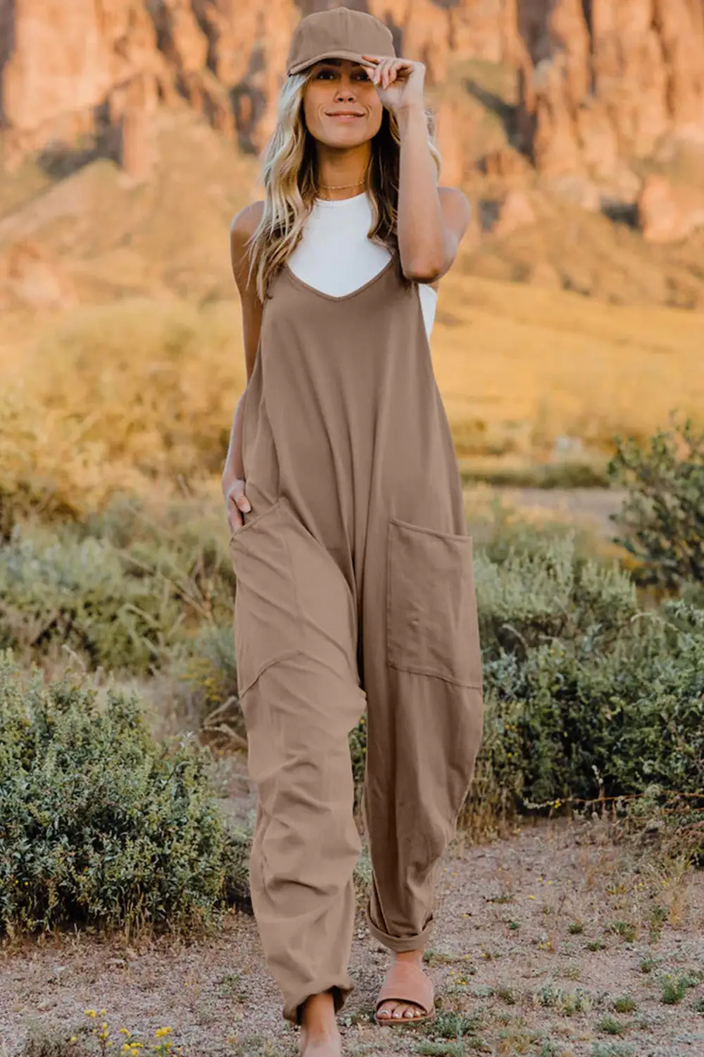 V Neck Sleeveless Pocket Jumpsuit
