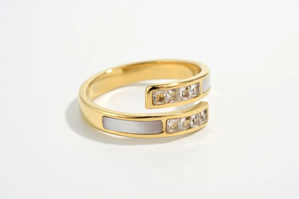 Cross Fashion Ring
