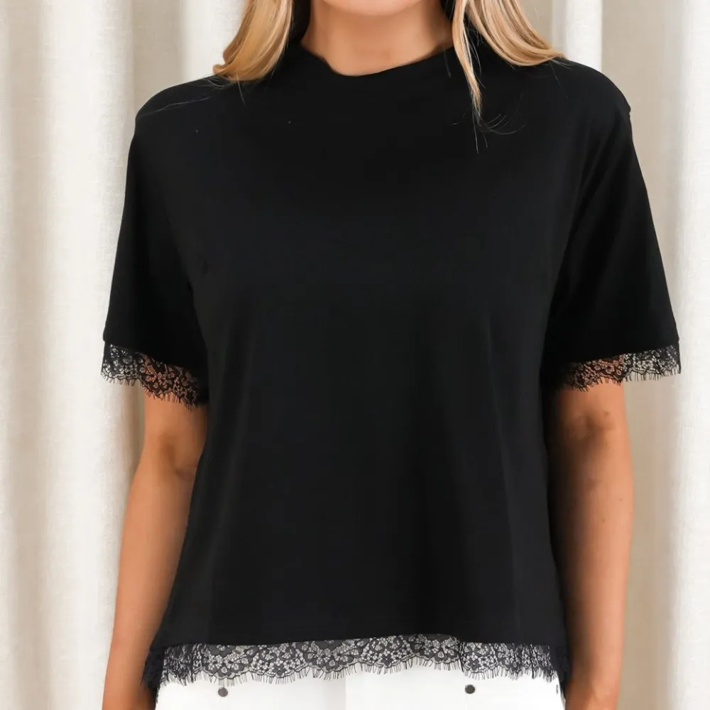 Lace Street Layer Casual Tee