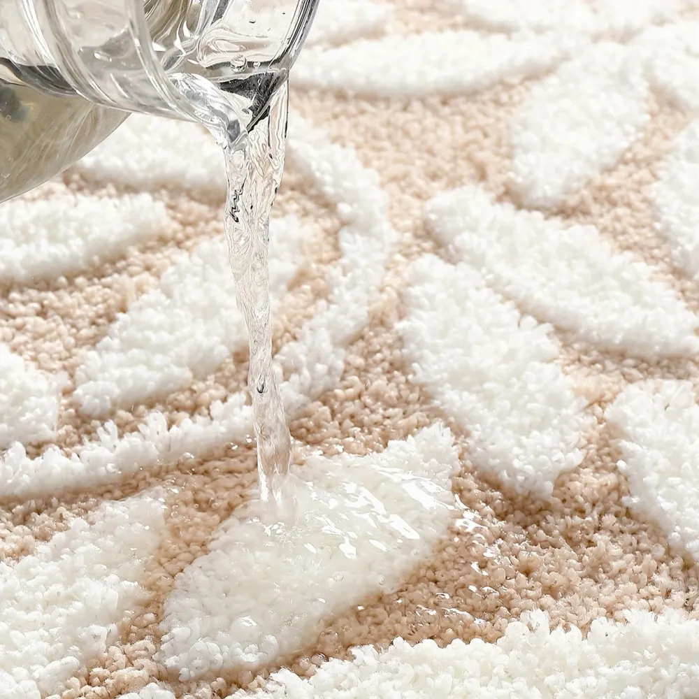 Leaf Pattern Bath Mat
