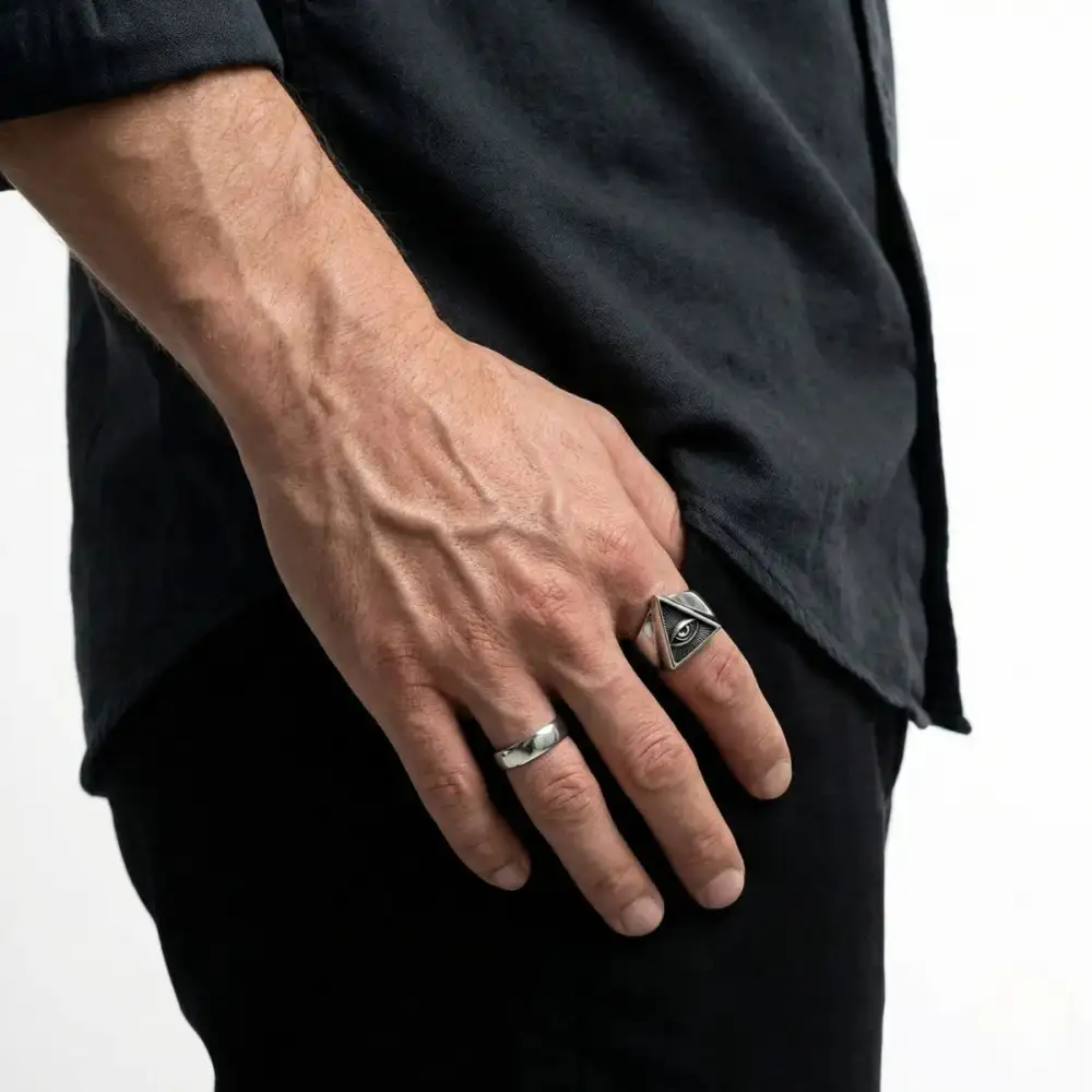 Men's Modern Pyramid Eye Ring