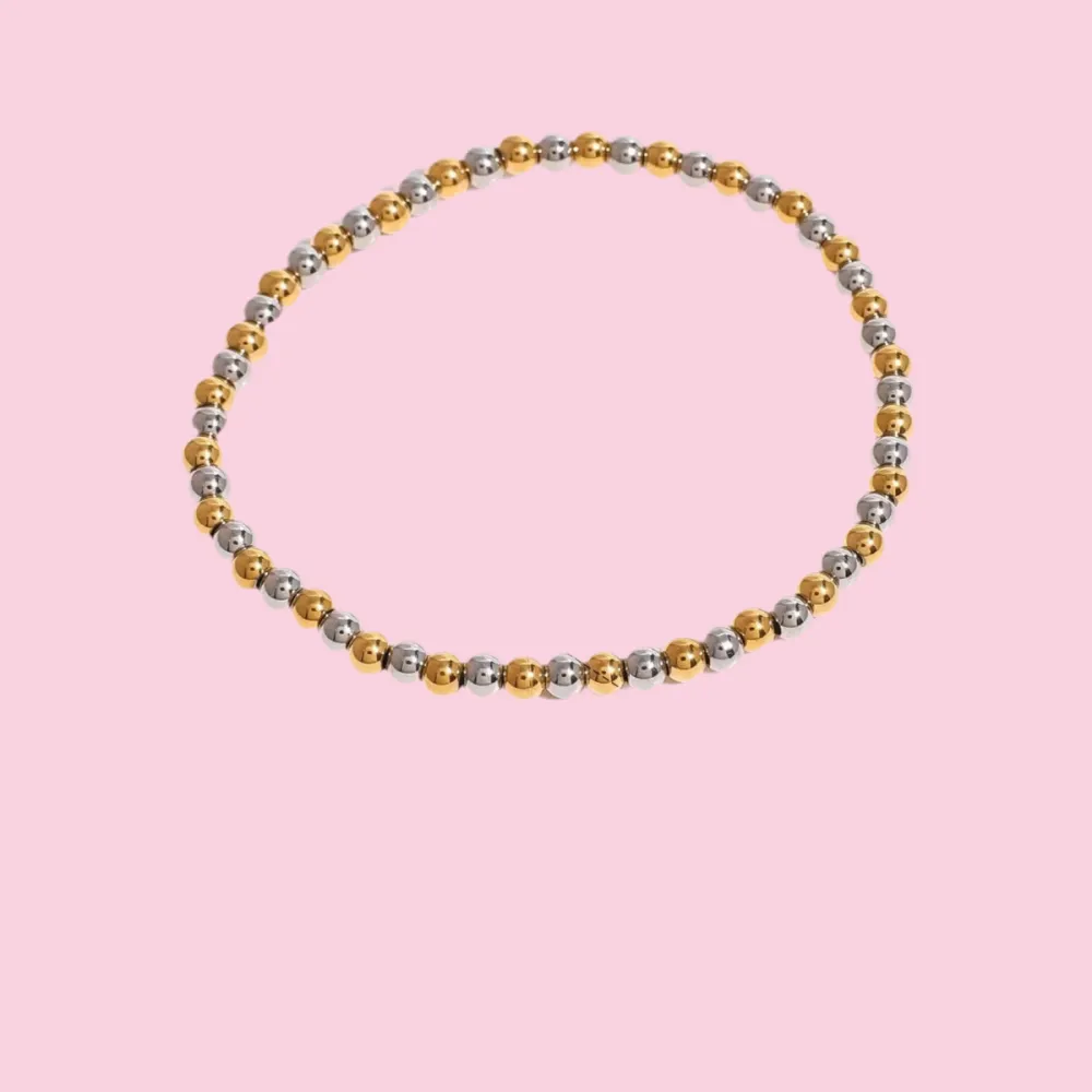 Delicate Beaded Bracelet