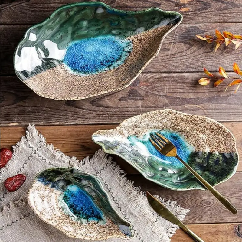 Pearl-glazed Ceramic Dishes