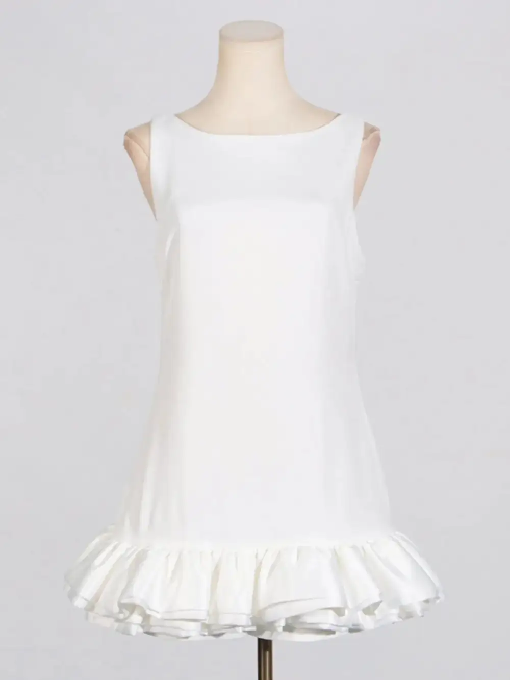 Relaxed Shape Ruffle Sleeveless Mini Dress
