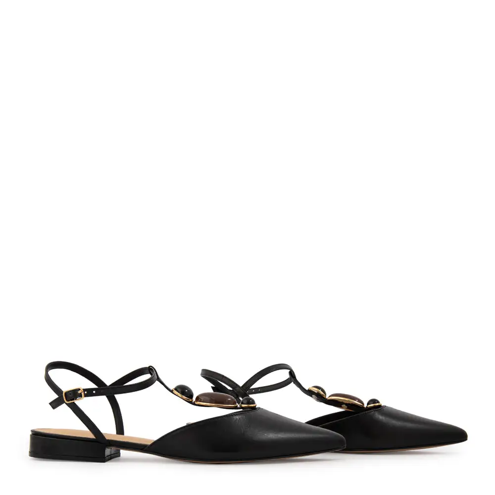 Clean Line Minimal Everyday Flats