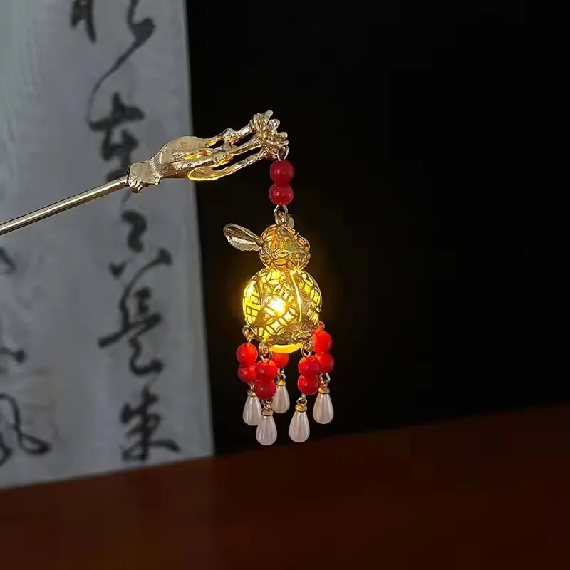 Artistic Palace Luminous Hairpin