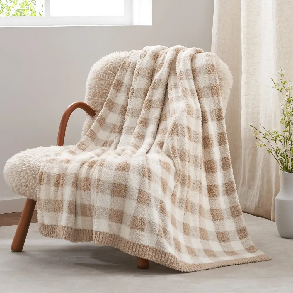 Cozy Plaid Blanket