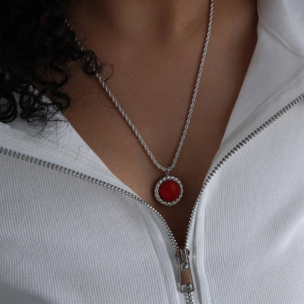Layered Vintage Pendant Necklace