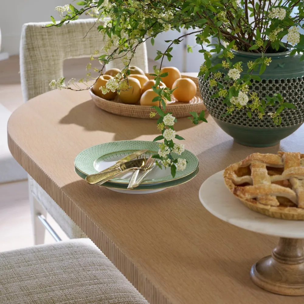 Classic Pedestal Dining Table
