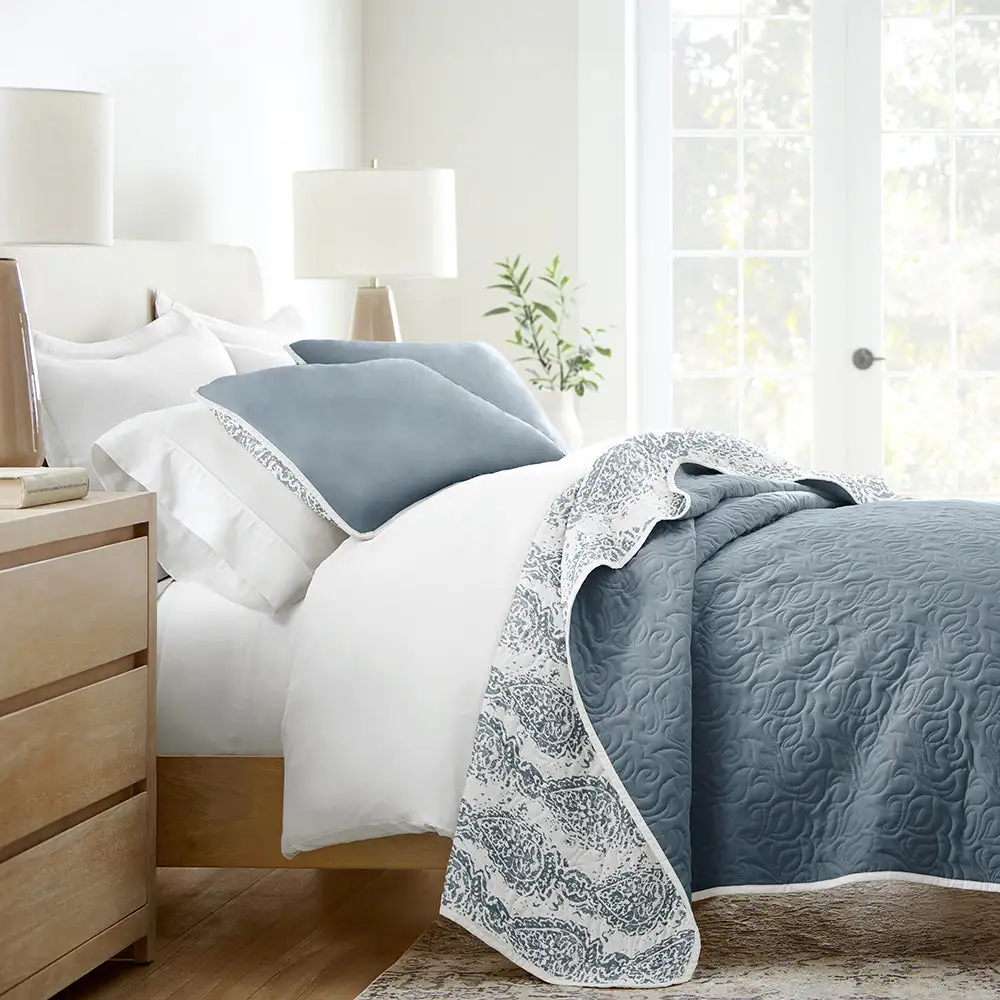 Distressed Damask Reversible Quilted Coverlet Set