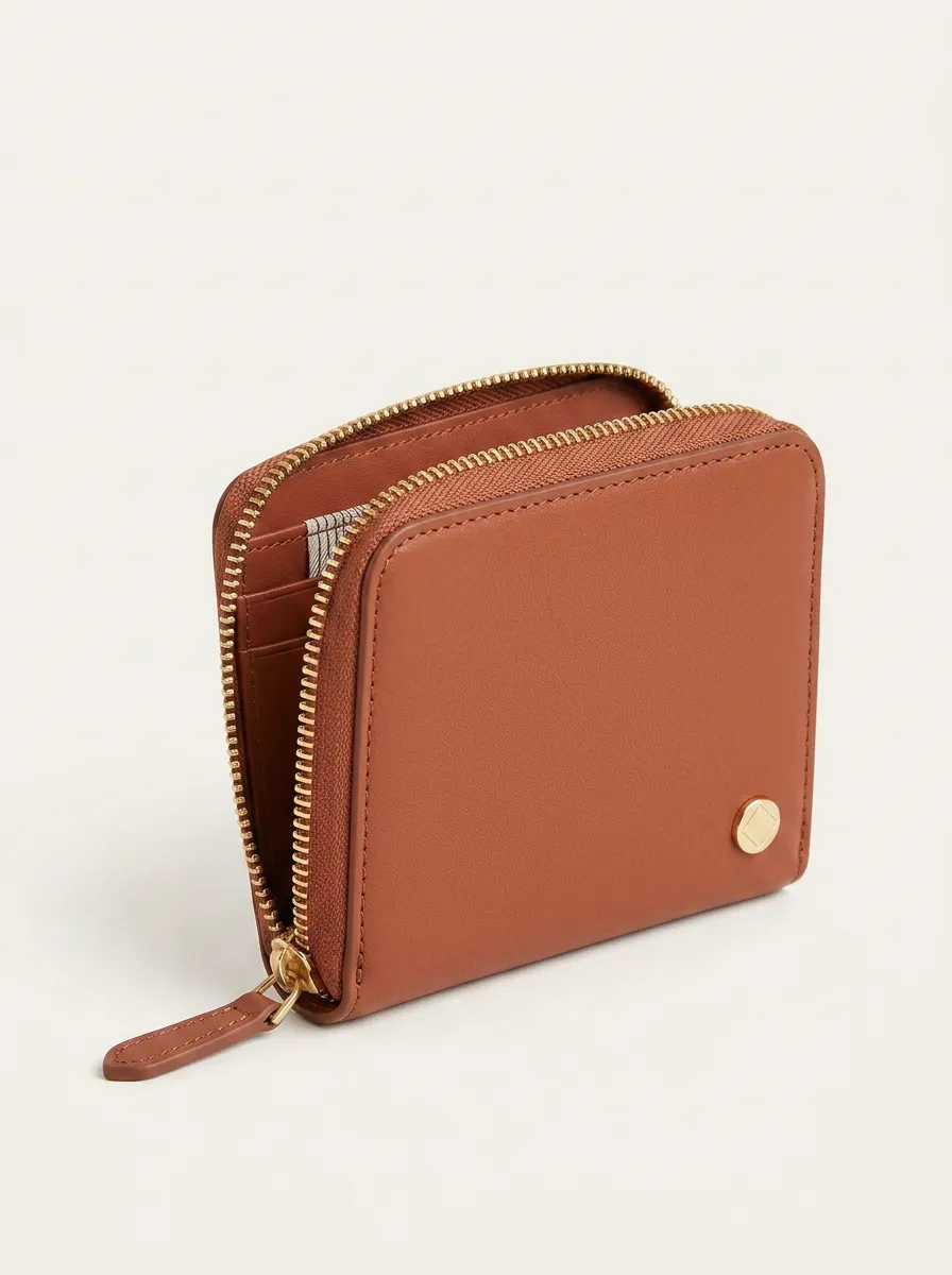 Clean Compact Storage Zip Wallet