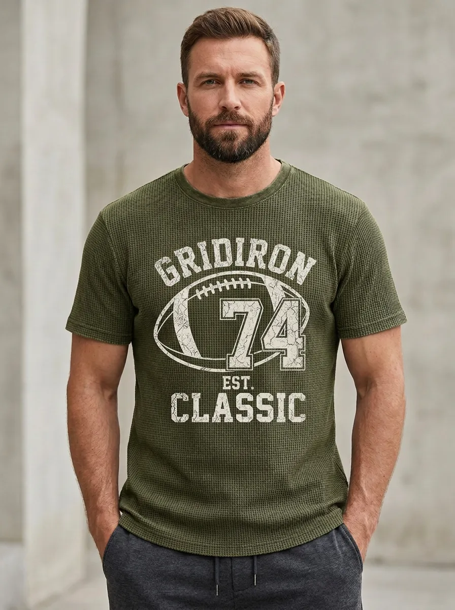Men's Everyday Football Gridiron Ball Crew Neck Graphic T-Shirt