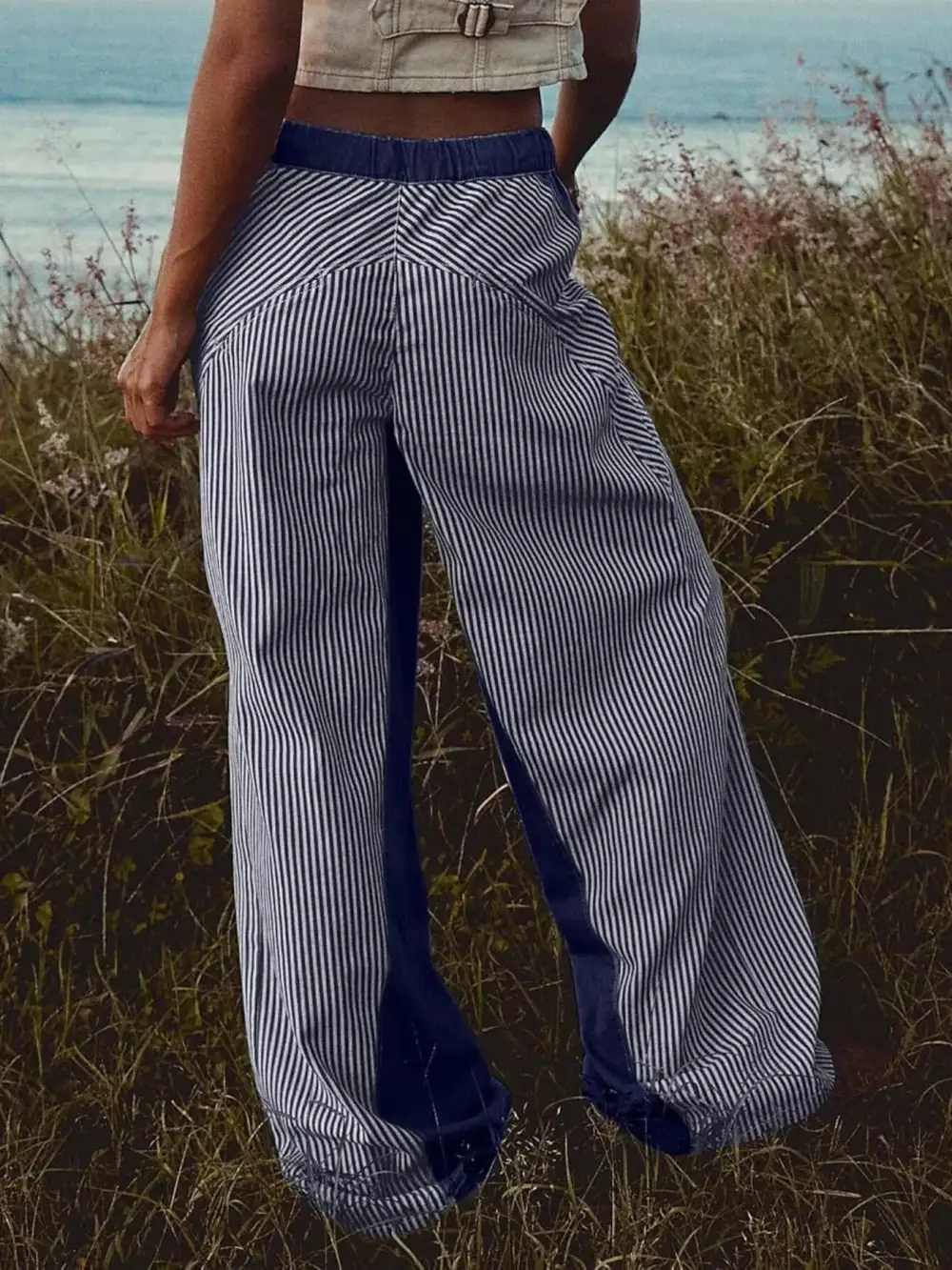 Subtle Texture Flowing Denim Jeans