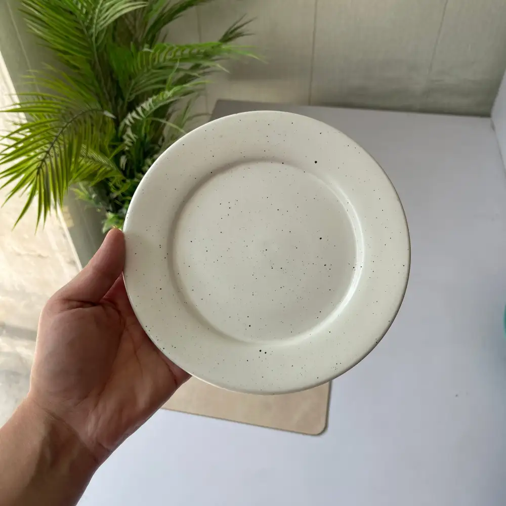 Relaxed Table Flat Ceramic Dining Plate