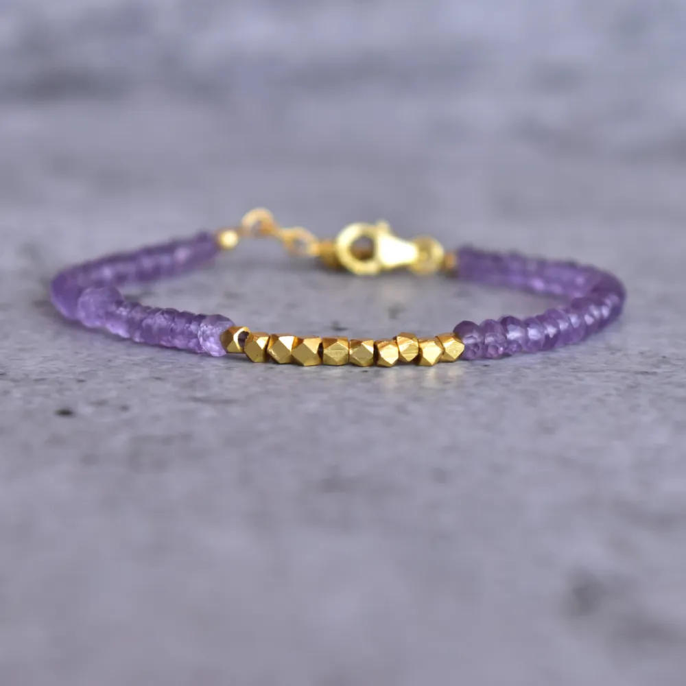 Distinctive Serenity Amethyst Bracelet