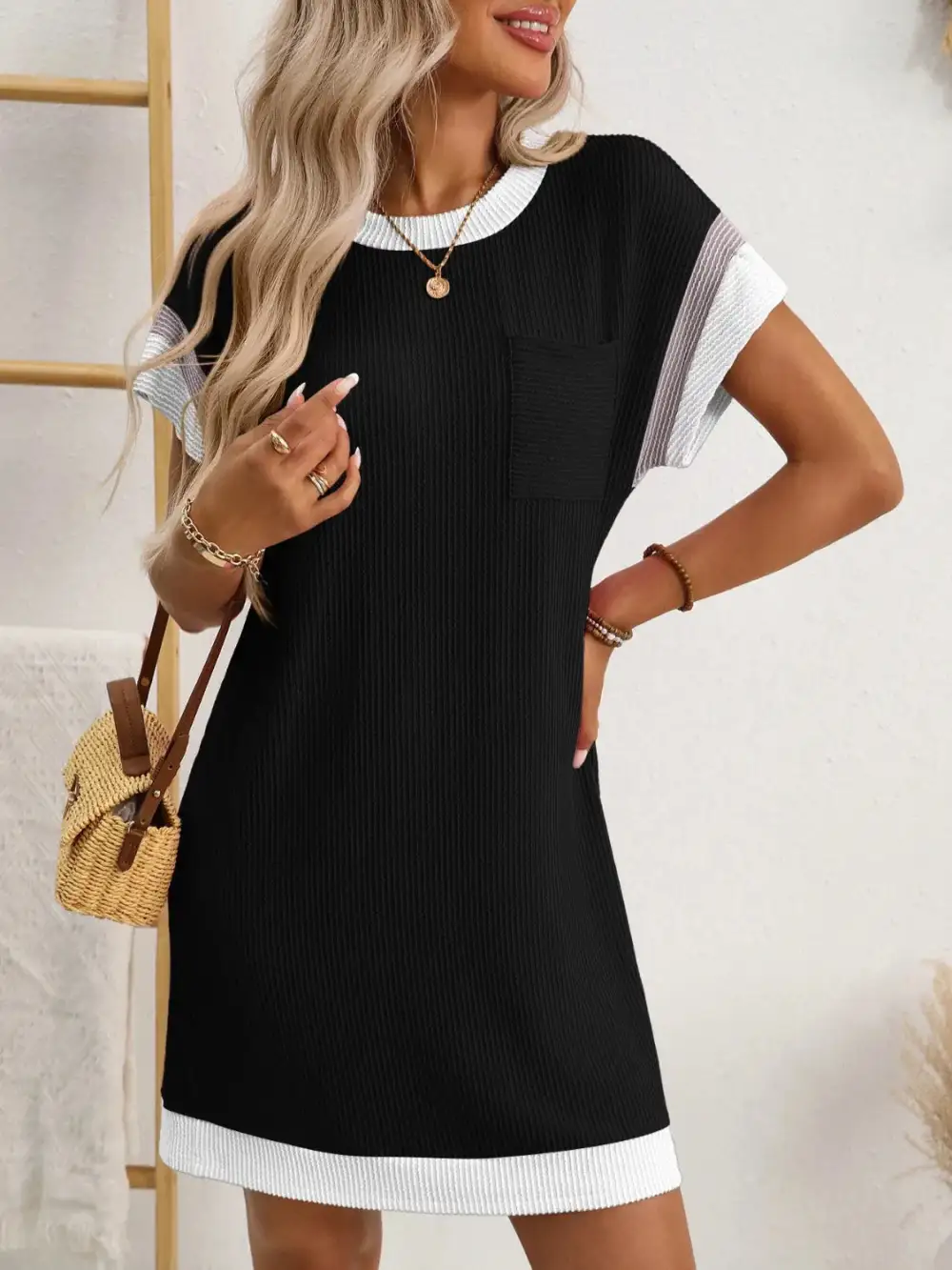 Round-Neck Short-Sleeve Mini Dress