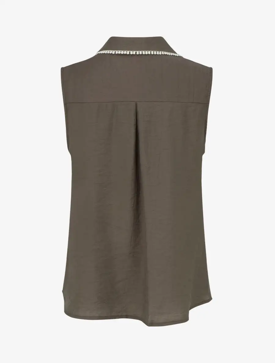 Textured Sleeveless Straight Fit Stand Collar Button Shirt