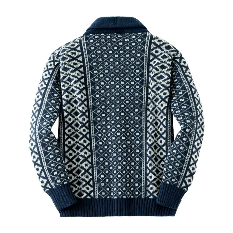 Jacquard Knit Buttoned Cardigan