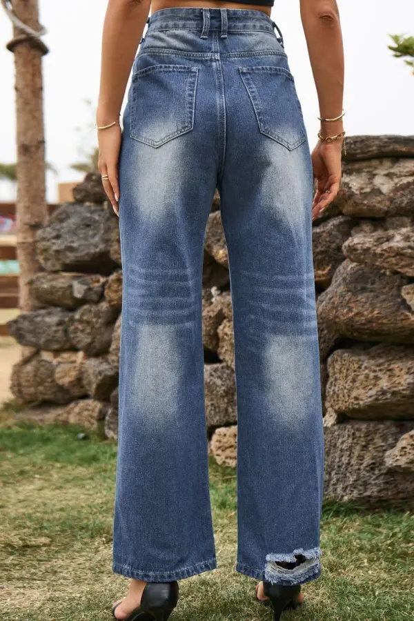 Distressed Buttoned Loose Fit Denim Jeans