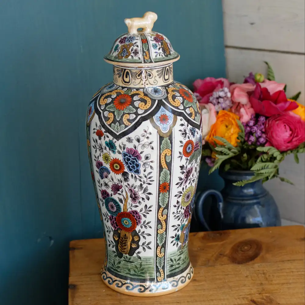Porcelain Ceramic Decorative Plate
