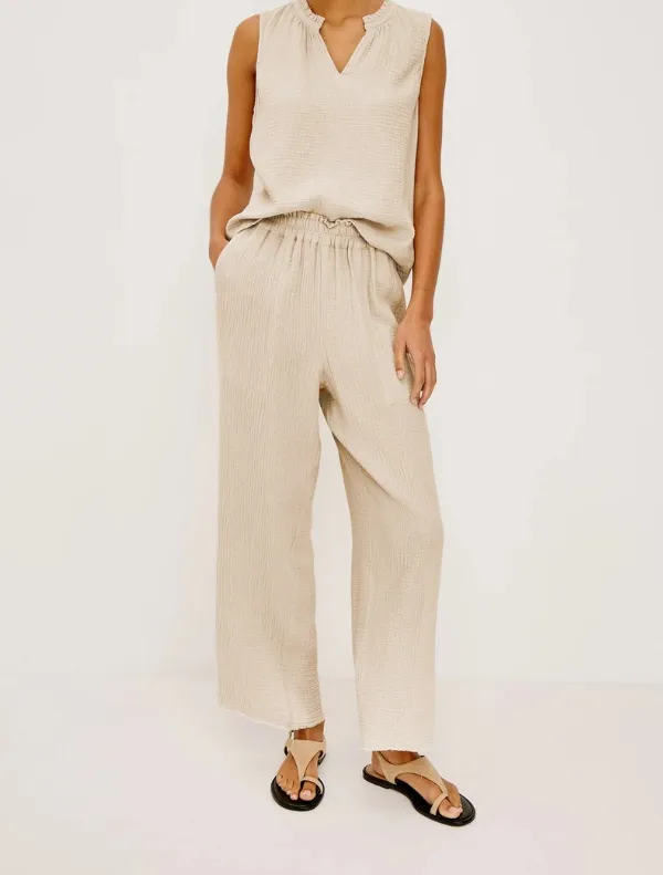 Sleeveless V Neck Textured Linen Blend Casual Top
