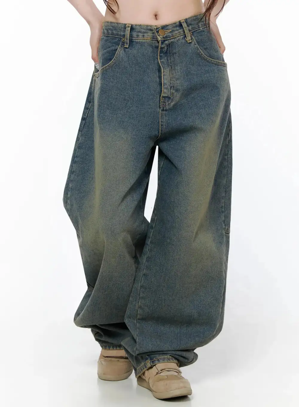 Pocketed Denim Wide-Leg Jeans