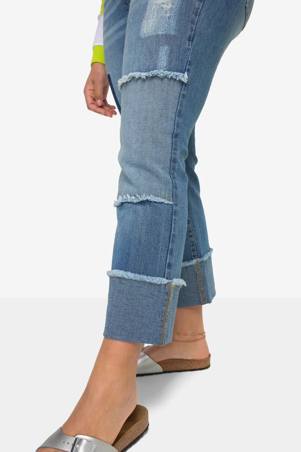 Elastic Patch Jeans