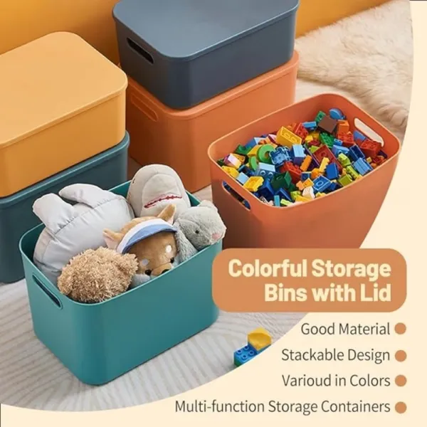 Lidded Plastic Storage Bin